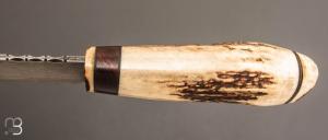  Couteau  " custom " fixe par Michel Blum - Bois de cerf et damas