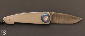 Couteau " custom" liner-lock de Marc Alfieri - Titane / Nacre et damas