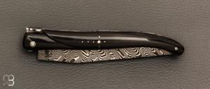  Couteau Laguiole en Aubrac 12 cm manche en corne de buffle et lame en damas de Markus Balbach