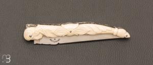    Couteau  "  Laguiole tête de femme " de collection par Isabelle et Pascal Graveline