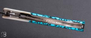    Couteau " 1515 collection Amérindienne  " par Manu Laplace - Nacre blanche et turquoise - Lame Damasteel