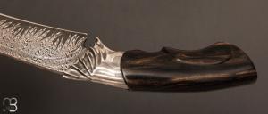   Couteau droit par Nicolas Mestrallet - Atelier du couteau de Vaunaveys - Lame forgée acier damas et ébène du Laos