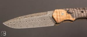   Couteau " Petit Duc " par Nicolas Kowal -Châtaignier ondé stabilisé et Damasteel