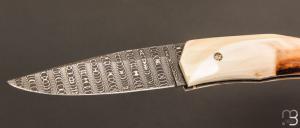   Couteau " custom " de Alain & Joris Chomilier - Ivoire de phacochère et damas "spirographe" de Vegas Forge