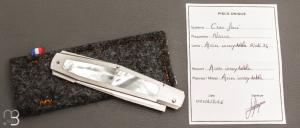     Couteau " custom " par Vincent Lafaye - Nacre blanche et RWL34
