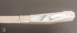     Couteau " custom " par Vincent Lafaye - Nacre blanche et RWL34