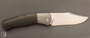   Couteau " custom " liner-lock par Emmanuel Lebrun - Carbone/Titane et lame en RWL34