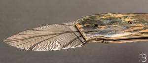    Couteau  "  custom " par Christophe Arbogast - Ivoire de mammouth et lame damas plume