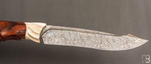    Couteau droit par Nicolas Mestrallet - Atelier du couteau de Vaunaveys - Lame forgée acier damas mosaïque et loupe de bois de fer