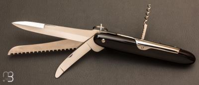 Couteau de poche modèle Jean Guy 18cm en corne de buffle par Mongin