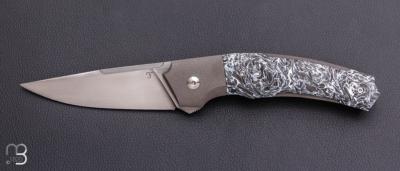    Couteau " Back flipper " custom par Florian Dreyer FD-Knives - Fibre de carbone et RWL34