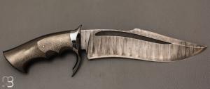    Couteau  "  Black Bull Reloaded " custom de Claudio Sobral & Ariel Sobral - CAS Knives