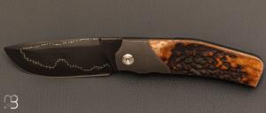    Couteau   "  Liner lock  "  custom par Guy Poggetti - Titane et Bois de Cerf - lame Damas