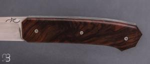    Couteau  " NRV  " custom par Alban Campagnola - Noyer et lame en RWL34