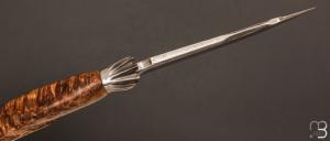   Couteau droit par Nicolas Mestrallet - Atelier du couteau de Vaunaveys - Lame forgée acier damas et loupe d'amboine