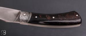   Couteau " Pièce unique " cran forcé par Mickaël Moing - Corne de buffle et acier C130