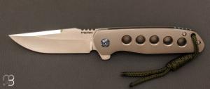 Couteau " Talon Flipper " Titane et lame en CPM 154 par Pena Knives