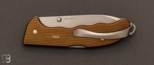  Couteau suisse Victorinox " Evoke Alox Série Limitée 2024 Terra Brown " 0.9415.L24