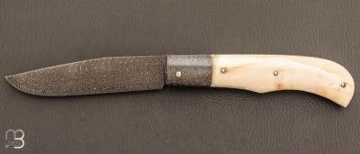   Couteau " Tony XL  " custom de Anthony Brochier - Damas multi-barreaux torsadé et ivoire de phacochère