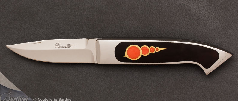 Syracuse pocket knife by Charlie Bennica