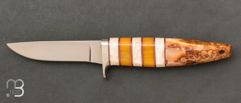 Couteau de chasse Oosic et ambre rouge par D'Alton Holder