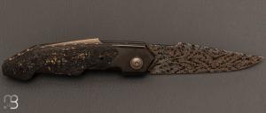 Couteau " Liner-Lock " custom par Romain Lopez - Zirconium / Fibre de carbone or