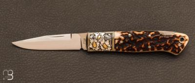 Couteau " Lock-back " custom en stag par Ryuichi Kawamura avec gravure de Jon Robyn