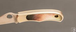   Couteau SPYDERCO BUG maillechort / abalone - C133AP