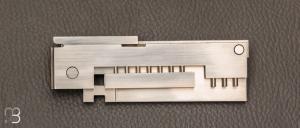 Couteau O² à palanquille par Nicolas Couderc - Acier inoxydable et lame en RWL-34