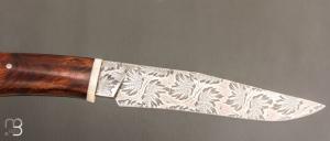   Couteau  droit par Nicolas Mestrallet - Atelier du couteau de Vaunaveys - Lame forgée acier damas mosaïque et  bois de fer