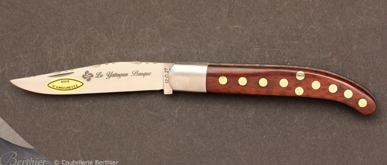 Couteau de poche Yatagan Amourette