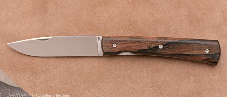Entretoise knife Ziricote handle