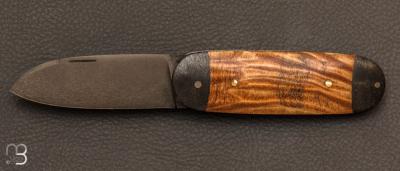 Couteau " Bouledogue " custom frêne ondé et D2 de Maxime Rossignol - La Forge de Max