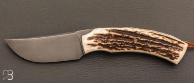    Couteau " 1310 " liner lock bois de cerf et RWL34 de SMZ Flammes de forge