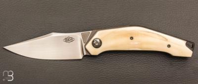   Couteau " Archos " custom par Thierry Savidan - Ivoire de phacochère et CPM154CM