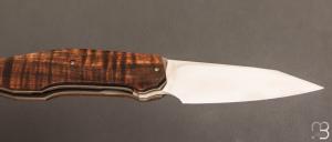 Couteau  "  Axys " custom par Thierry Savidan - Koa ondé et RWL-34
