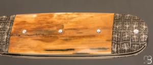   Couteau " Bulldog " mammouth et damas par Thomas Chovin