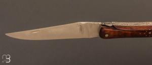  Couteau  "  Laguiole " custom de David Dauvillaire - Manche en noyer