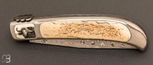 Couteau  "  custom " damas et scrimshaw par Jean-Pierre Suchéras