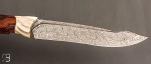    Couteau droit par Nicolas Mestrallet - Atelier du couteau de Vaunaveys - Lame forgée acier damas mosaïque et loupe de bois de fer