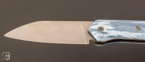 Couteau " custom " liner-lock os de chameau teinté par Christophe Lemaire - Coutellerie Tofbarteam