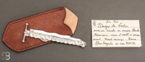     Dague de vertu à pompe avant par Bastien Toubhans - Atelier Beau Merle - Nacre blanche et RWL34