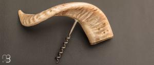  Tire-bouchon en corne de bélier de José Viale