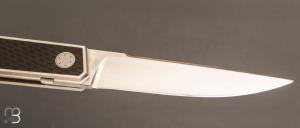   Couteau " Apocalypse " custom par Jean-Pierre Martin - Fibre de carbone et lame en RWL34