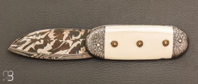   Couteau " Bouledogue" de Jean Pierre Veysseyre - Ivoire de mammouth et lame damas 