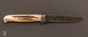 Couteau  "  Nicker  " droit par David Brenière - Bois de cerf et damas