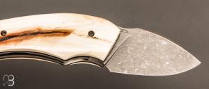    Couteau " Prototype " custom par Christophe Arbogast - Ivoire de phacochère et lame en 80CrV2