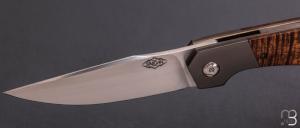  Couteau " Sweetbeat " custom par Thierry Savidan - Koa et lame en CPM154
