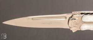   Couteau " Tojin " custom par Koji Hara - Nacre blanche et Cowry-Y