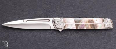   Couteau " Toni " liner-lock custom par Koji Hara - Nacre noire